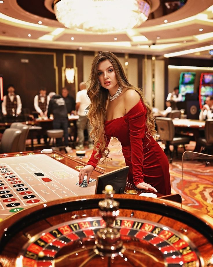 4uzie 4uzie par slots khel mein ghum jao
